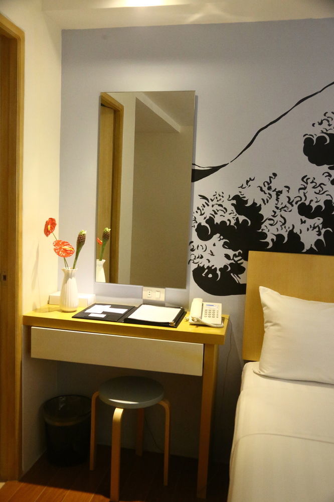 Fersal Hotel Makati Avenue Makati City Bagian luar foto
