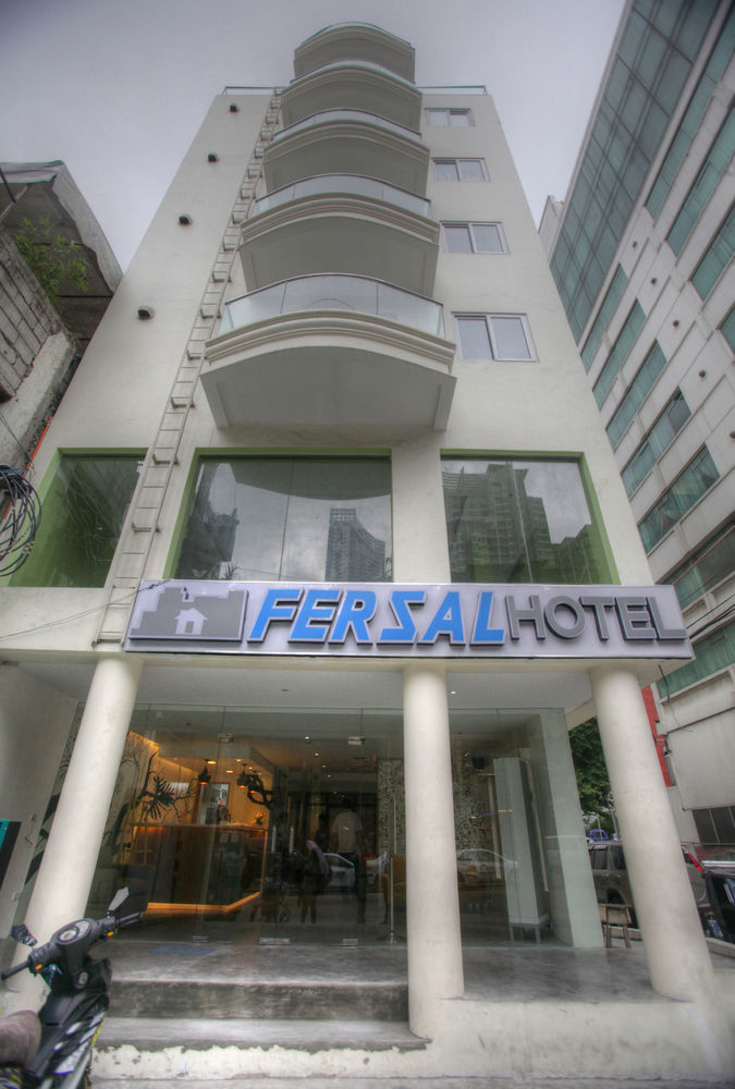 Fersal Hotel Makati Avenue Makati City Bagian luar foto